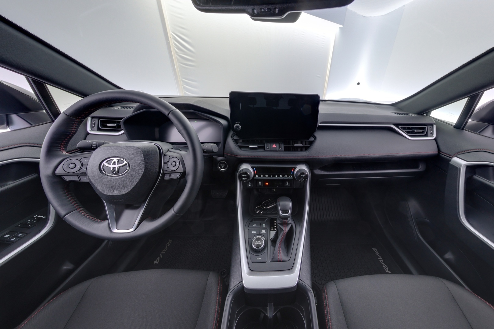 TOYOTA RAV4 Plug-in 2025