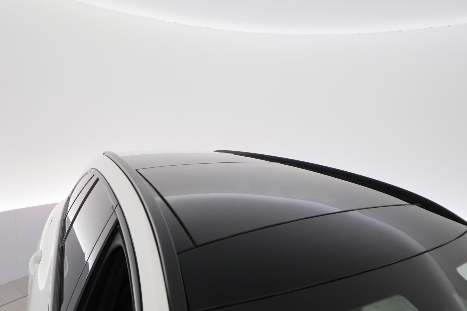 MERCEDES-BENZ C 2019