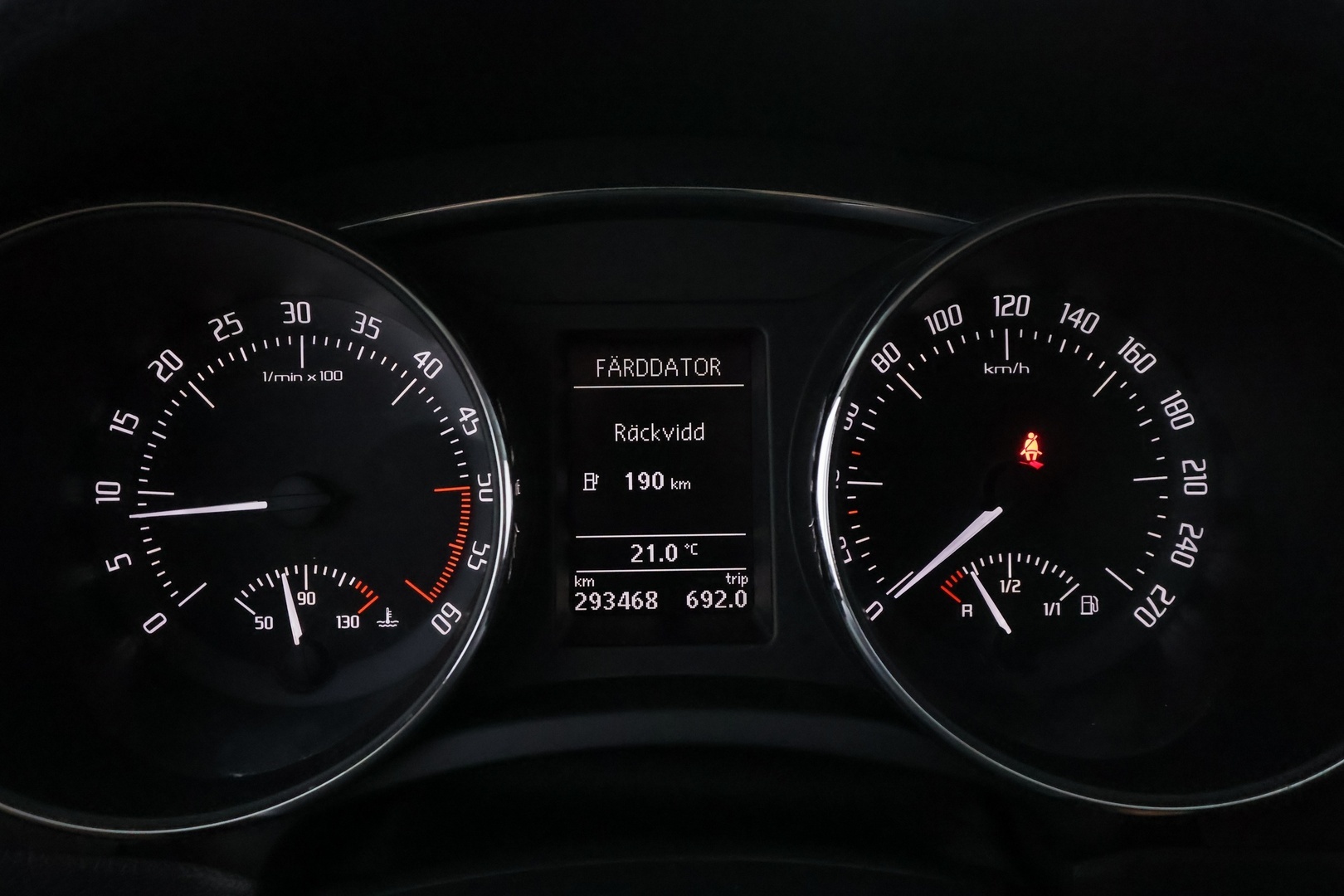 SKODA Superb 2014