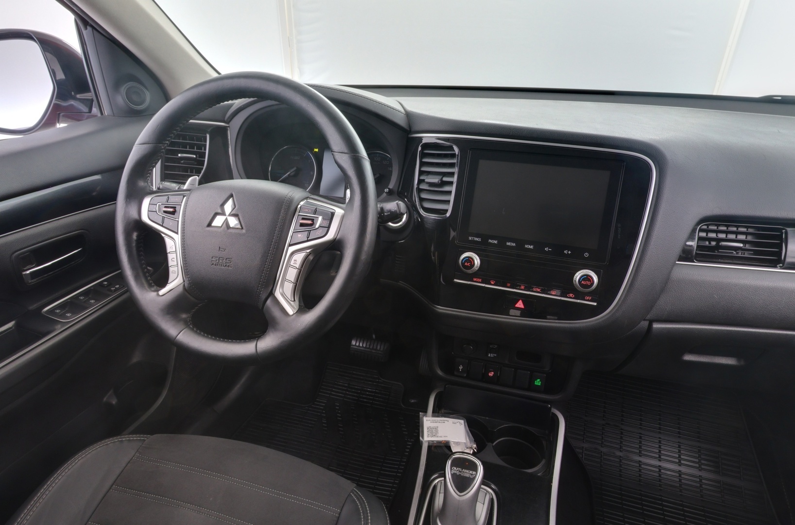 MITSUBISHI Outlander PHEV 2019