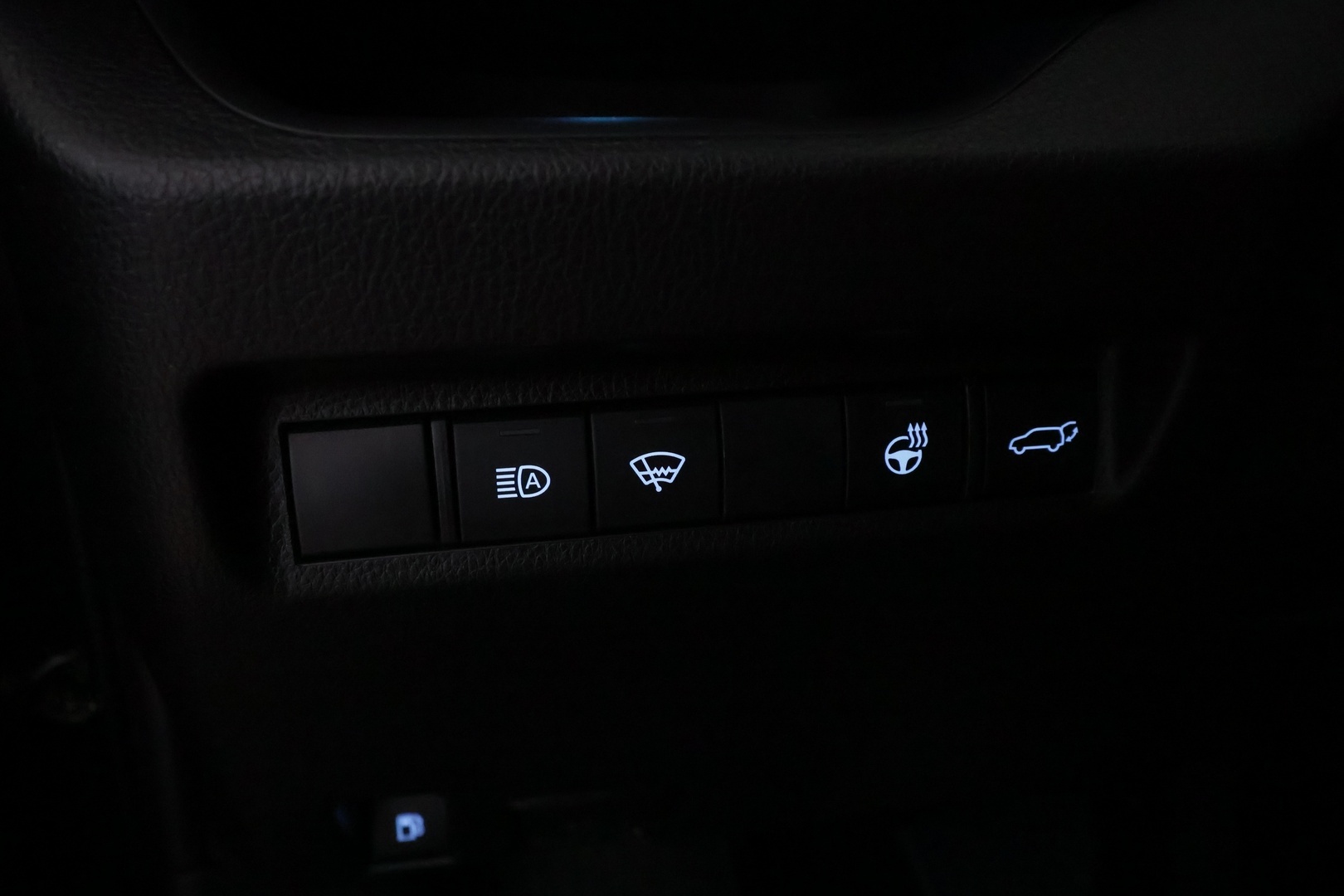 TOYOTA RAV4 2020