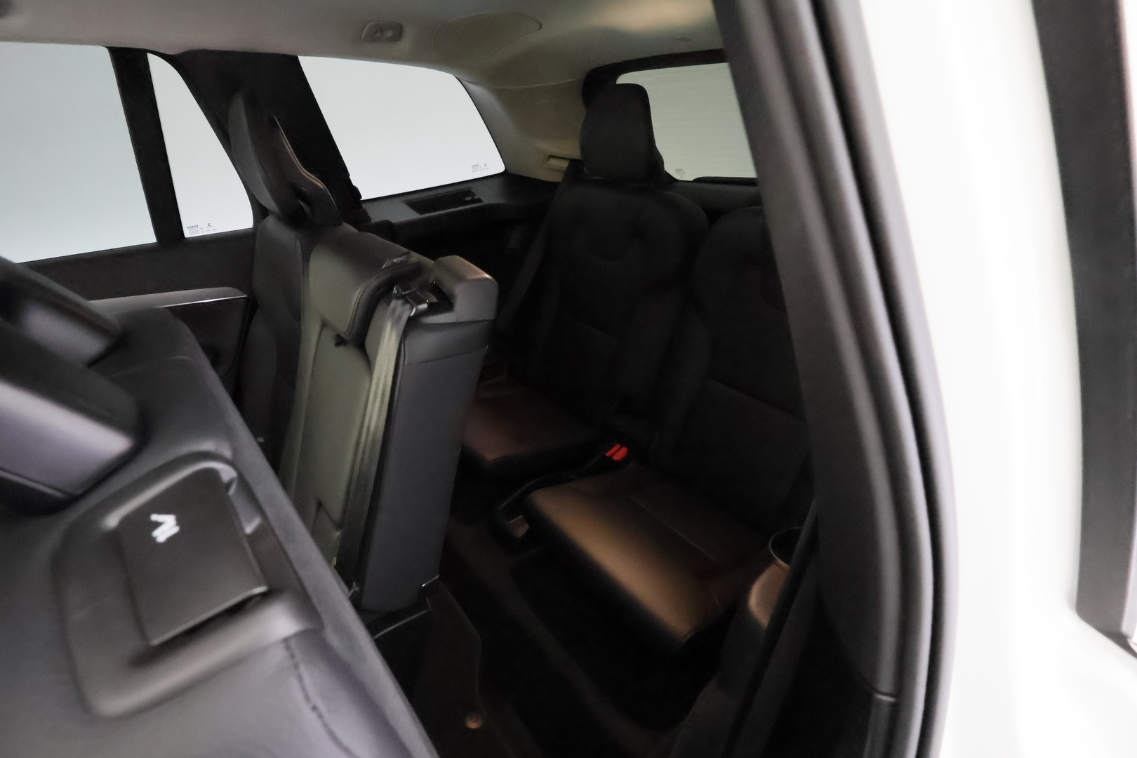 VOLVO XC90 16