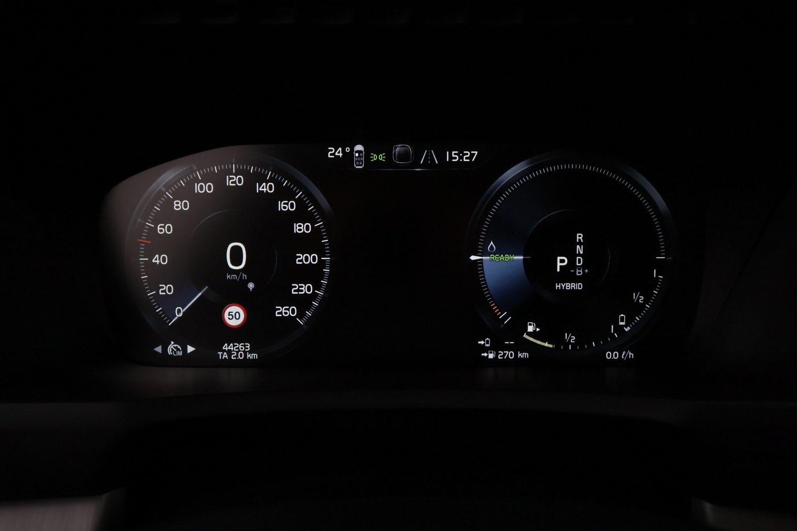 VOLVO XC90 22