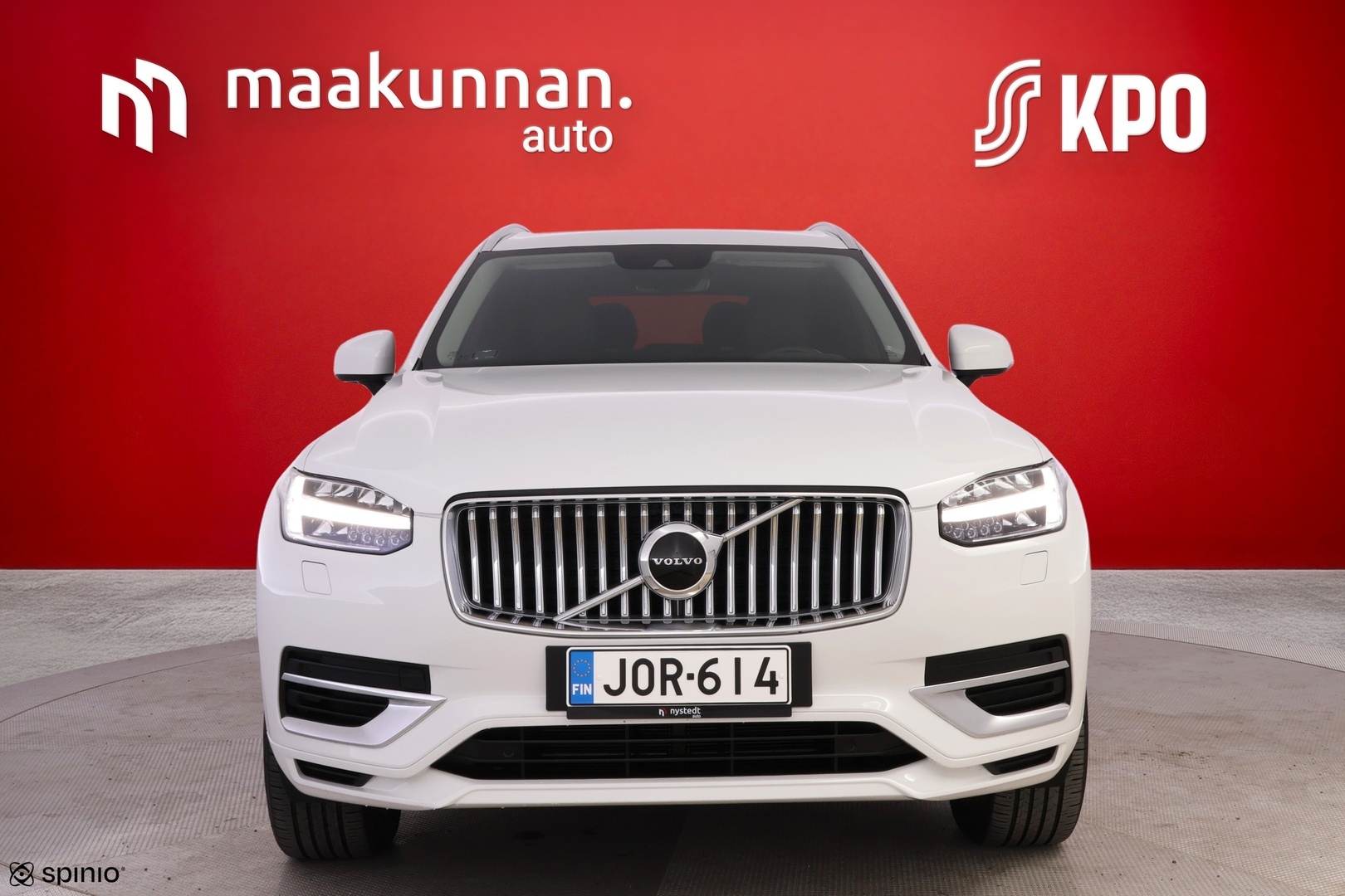 VOLVO XC90 8