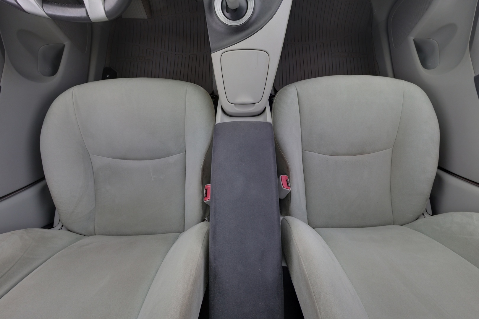 TOYOTA Prius 2010