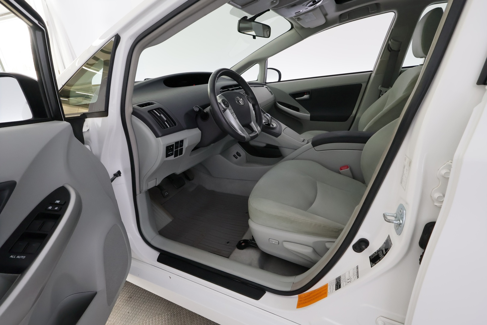 TOYOTA Prius 2010