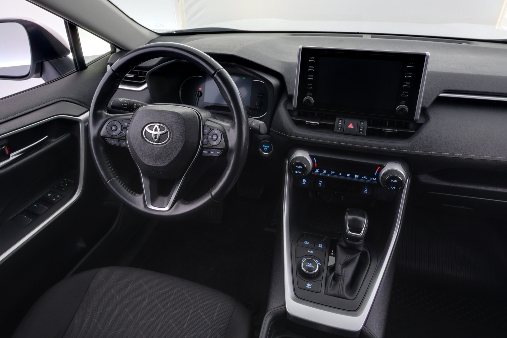TOYOTA RAV4 2020