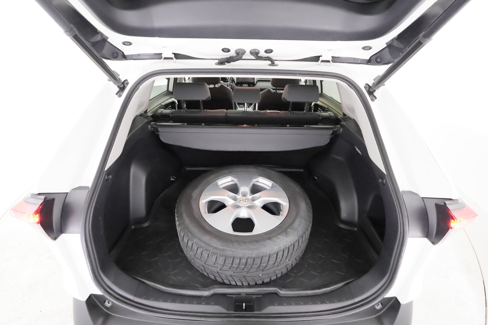 TOYOTA RAV4 2020