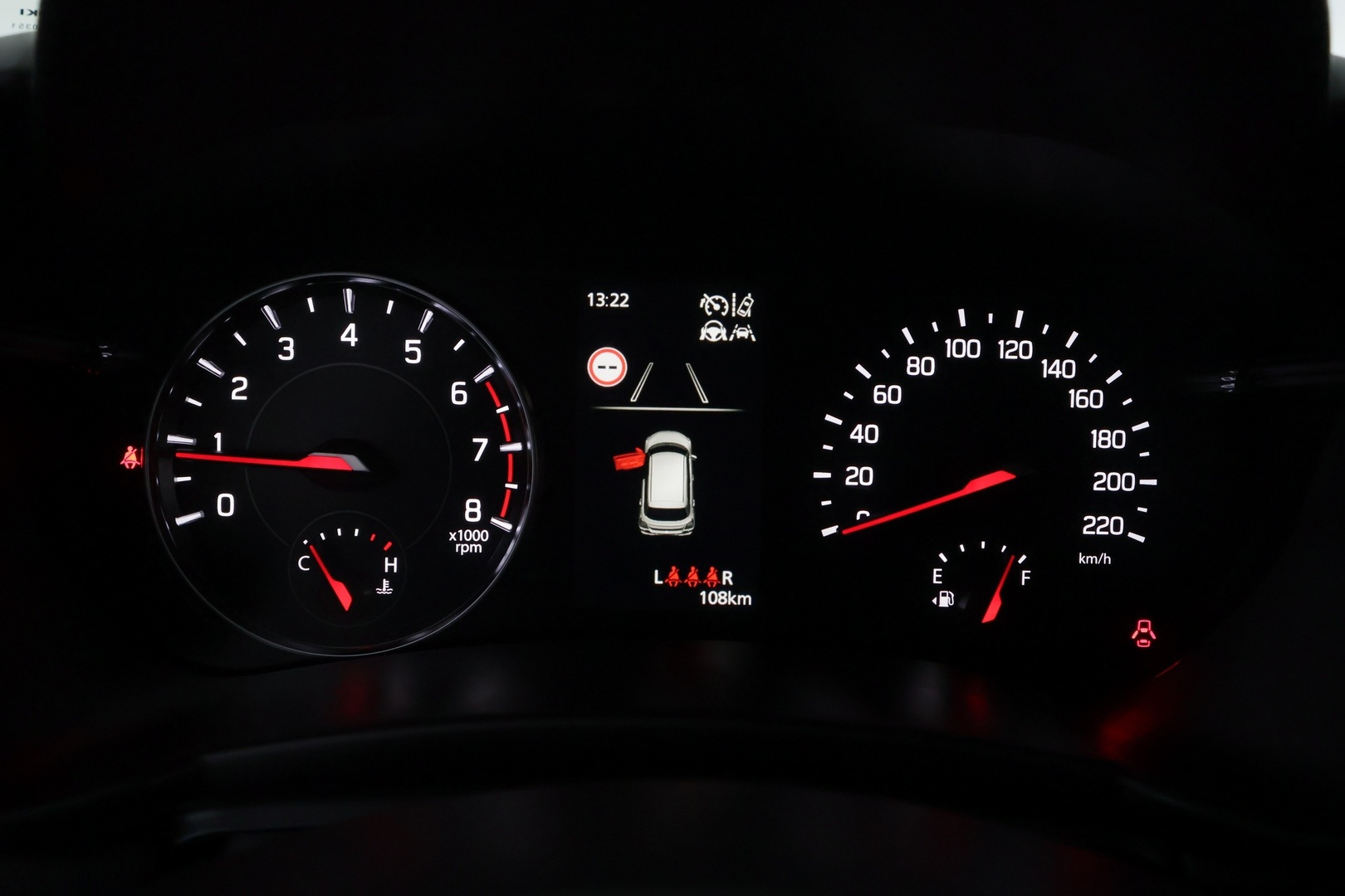 SUZUKI Swift 2024