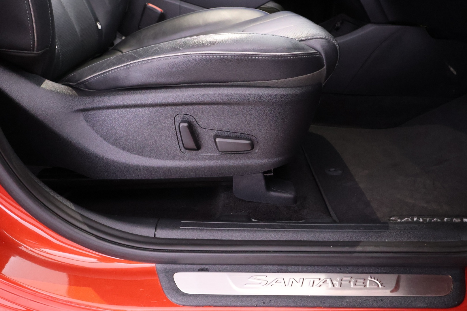 HYUNDAI SANTA FE 23