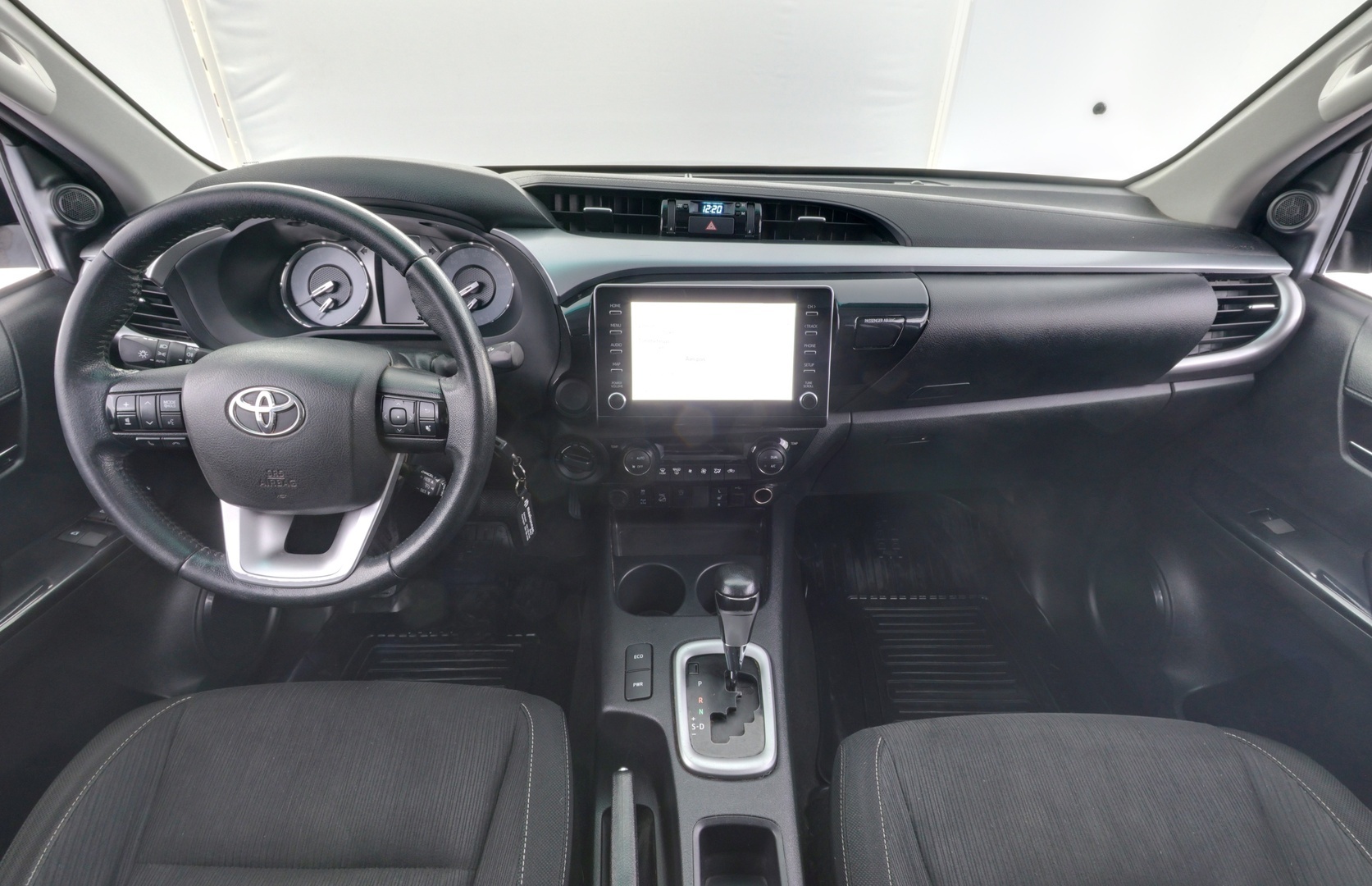TOYOTA Hilux 10