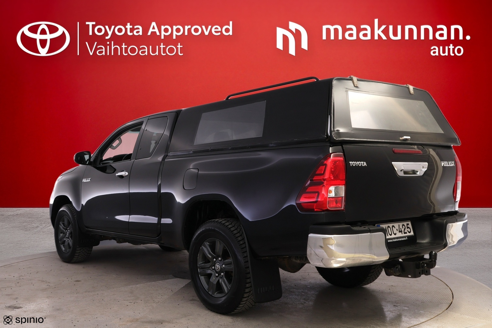 TOYOTA Hilux 2