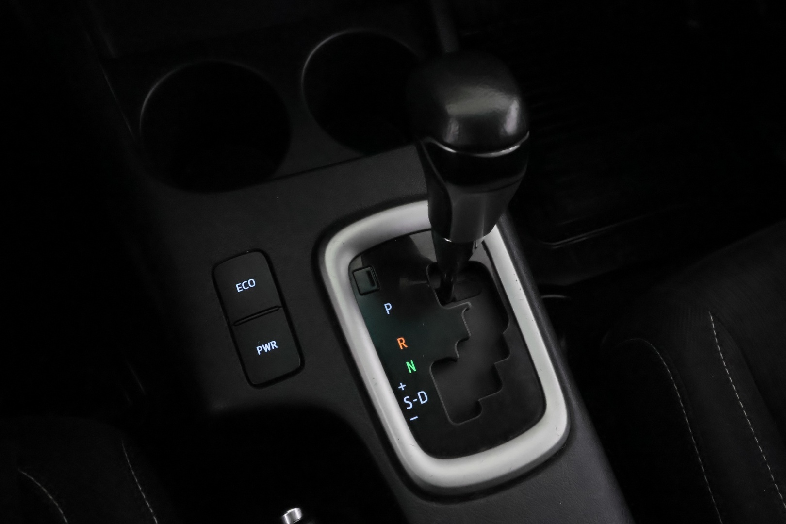 TOYOTA Hilux 23