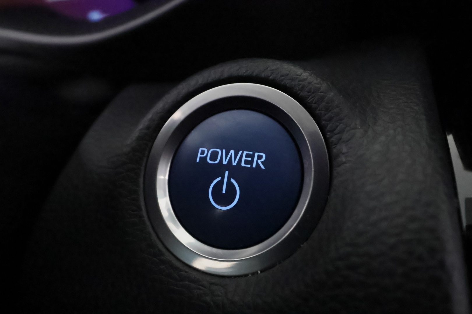 TOYOTA Yaris Cross 2023