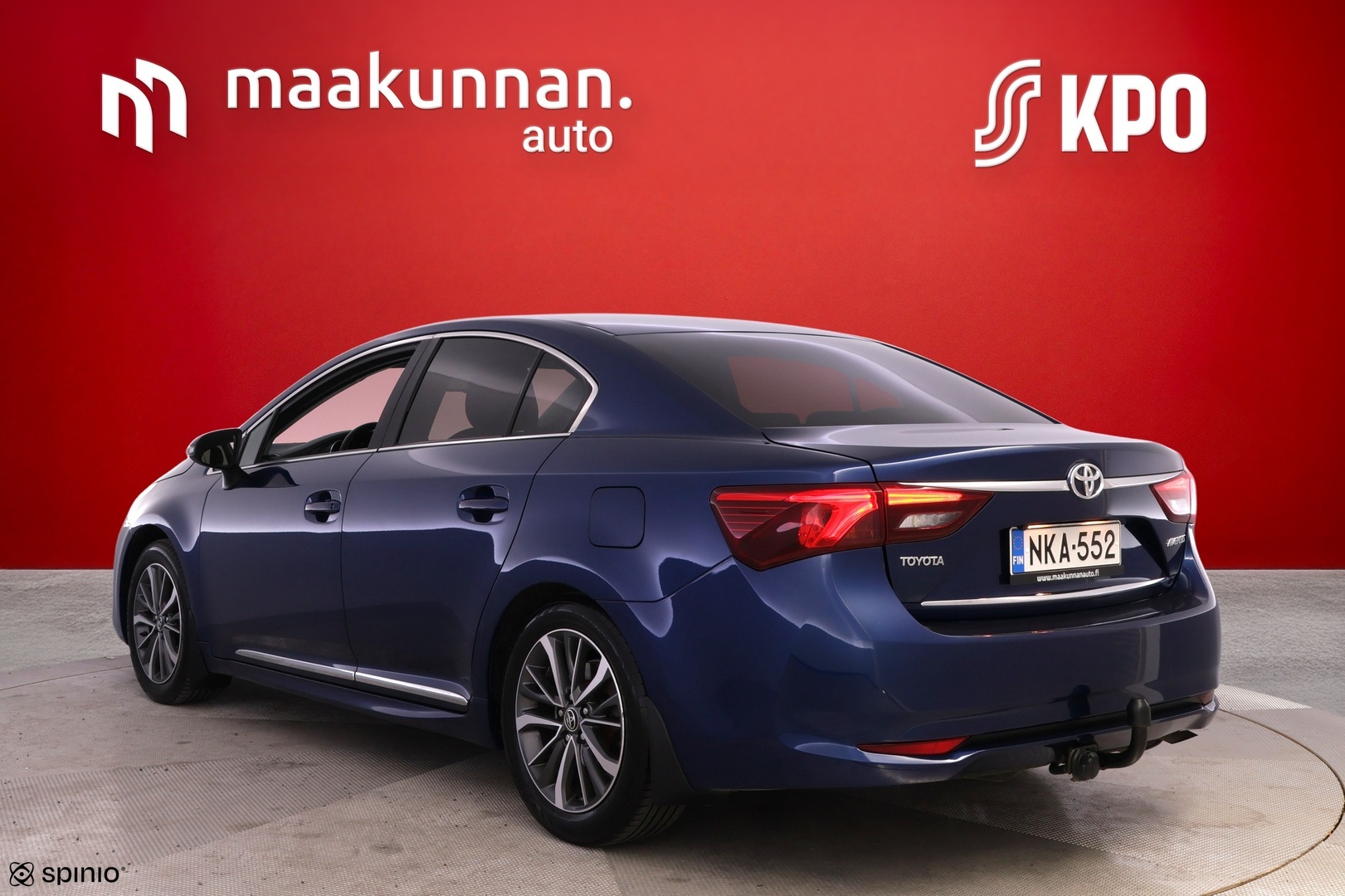 TOYOTA Avensis 2016