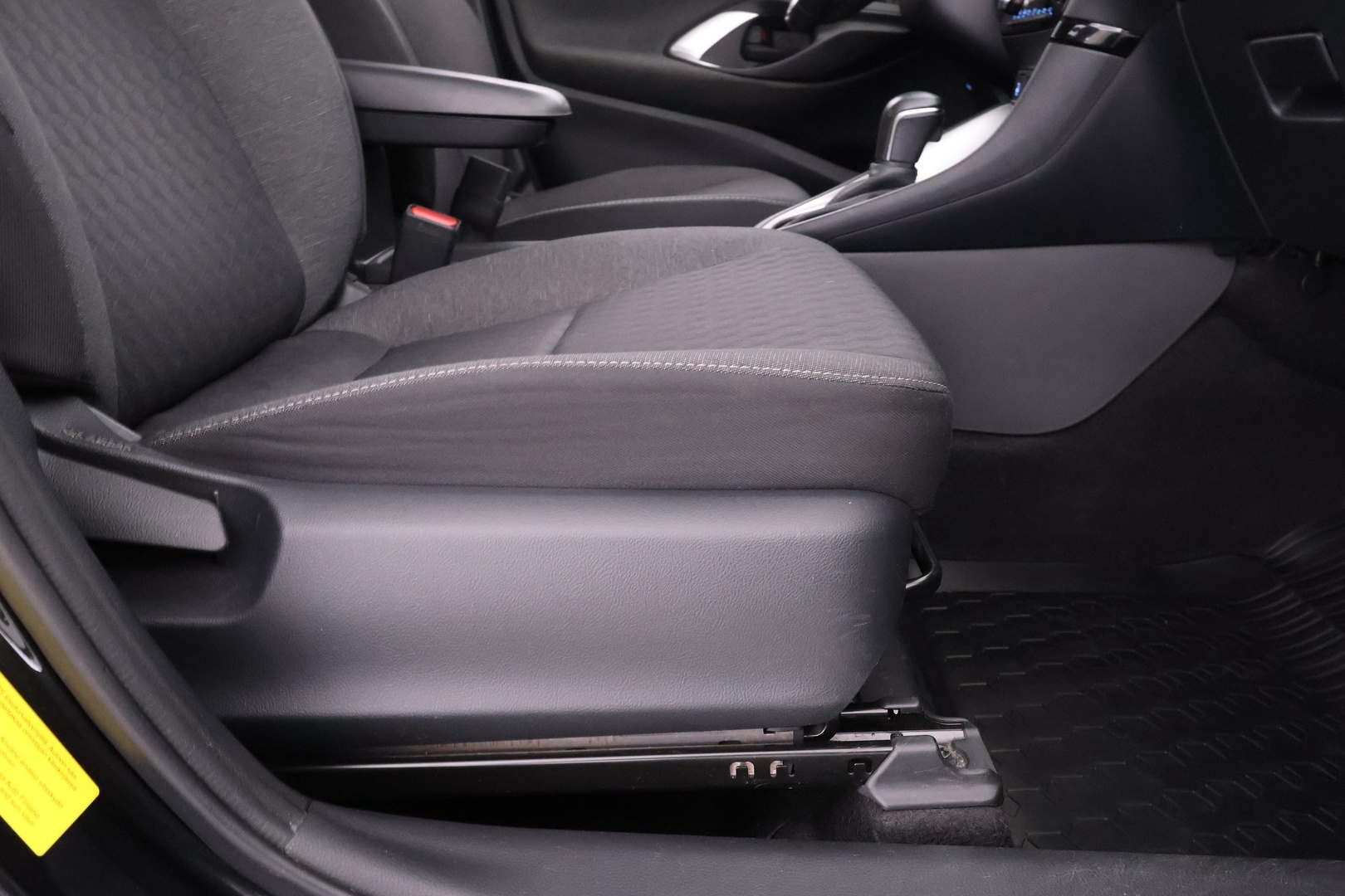 TOYOTA Yaris 2022