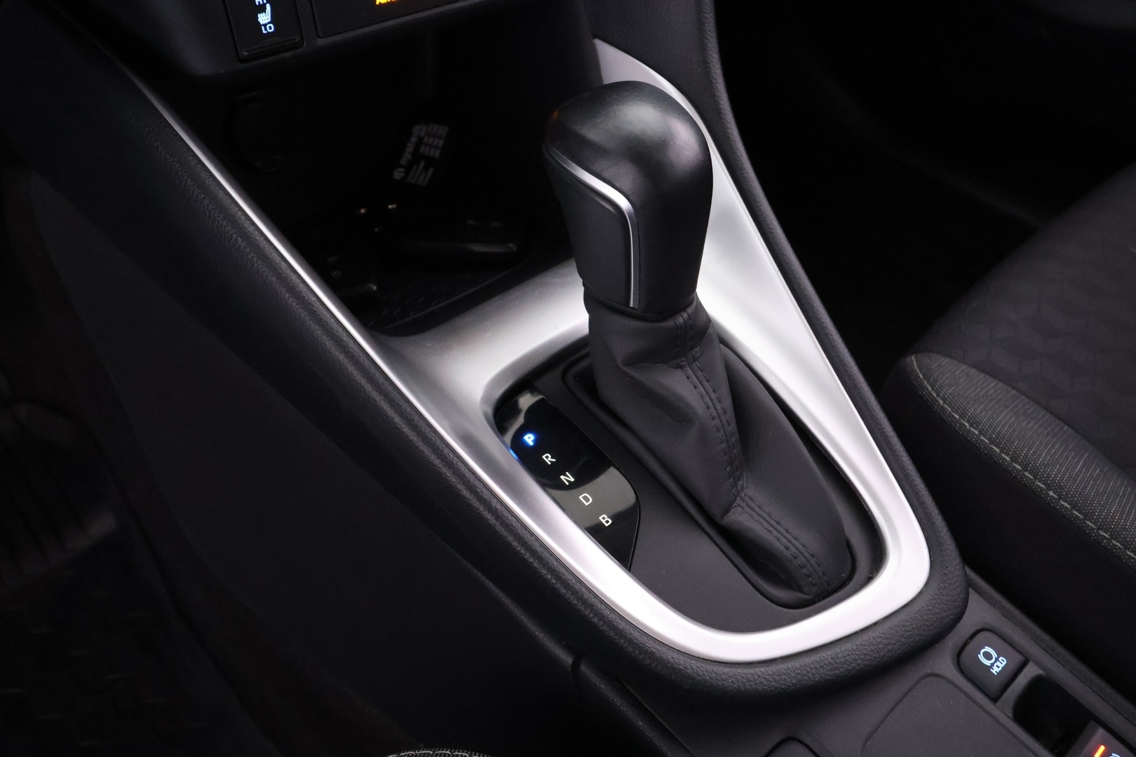 TOYOTA Yaris 2022