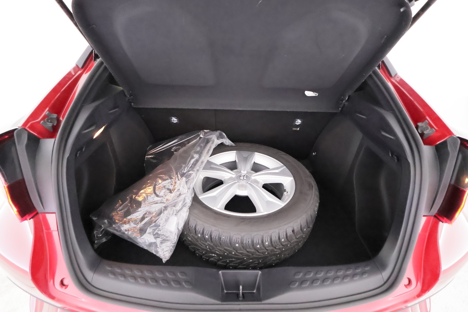 TOYOTA C-HR 14