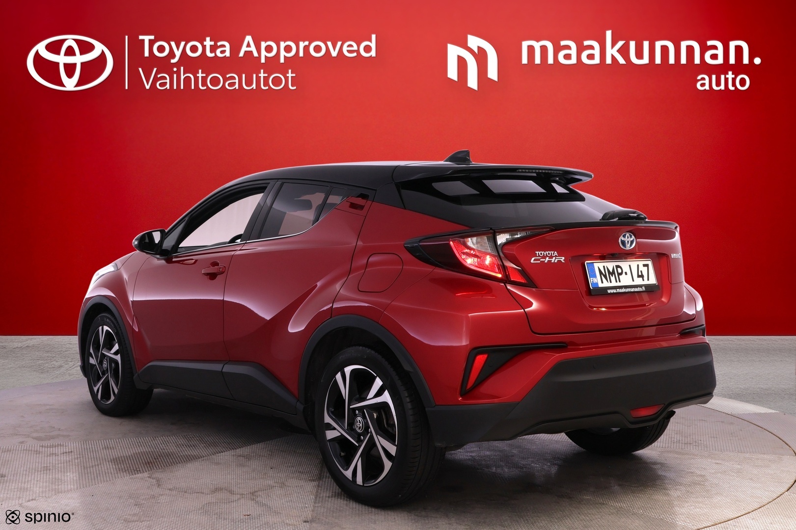TOYOTA C-HR 2