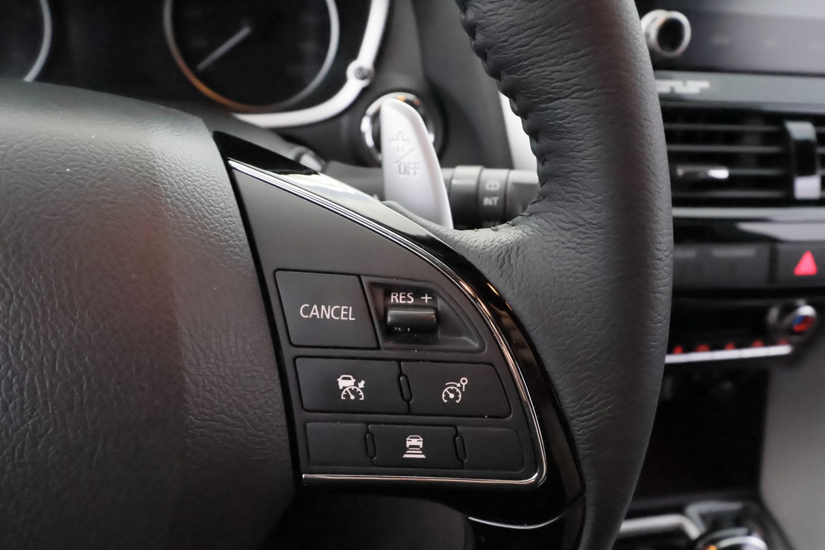 MITSUBISHI Eclipse Cross 2023