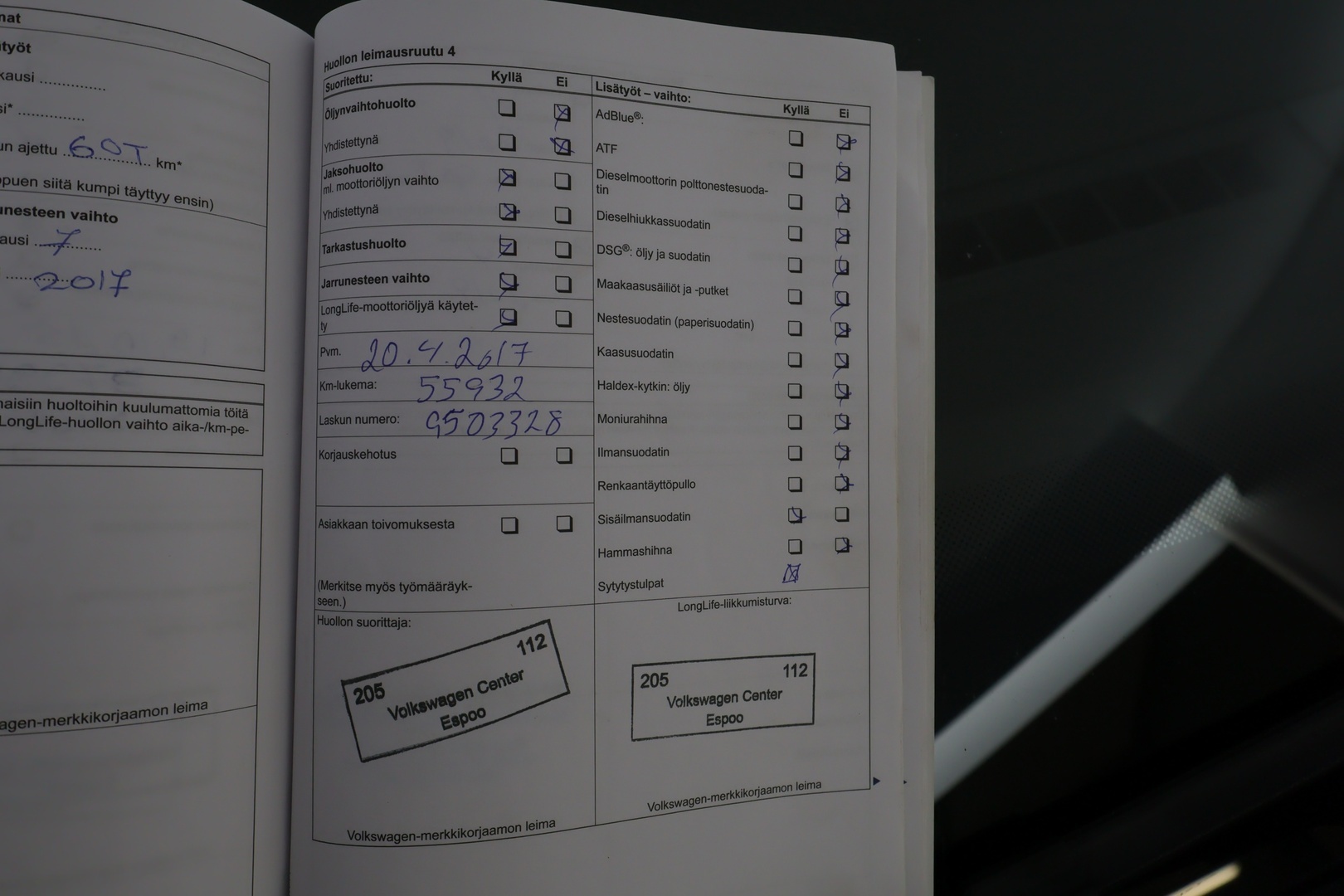 VOLKSWAGEN Polo 2012