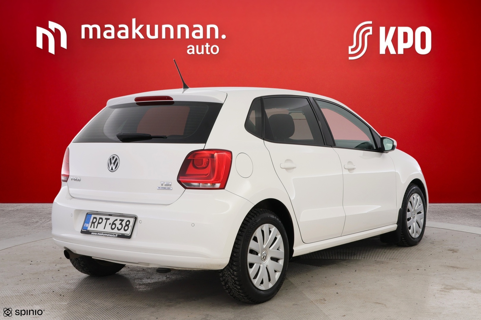 VOLKSWAGEN Polo 2012