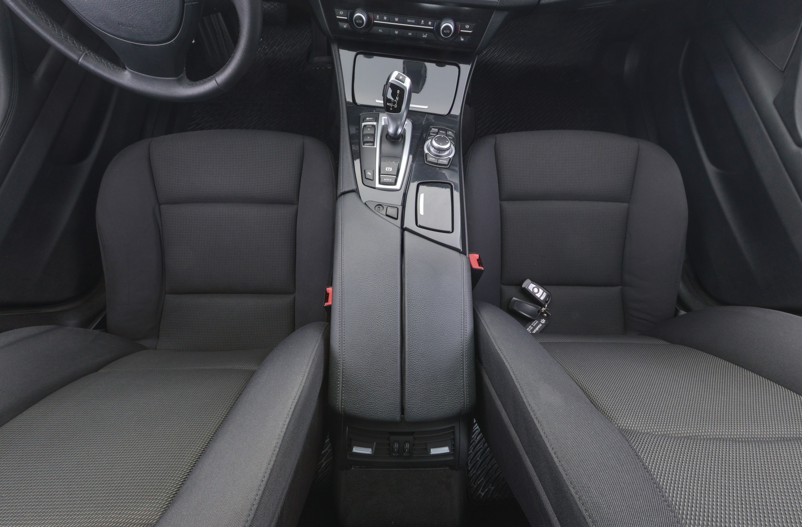 BMW 520 2012