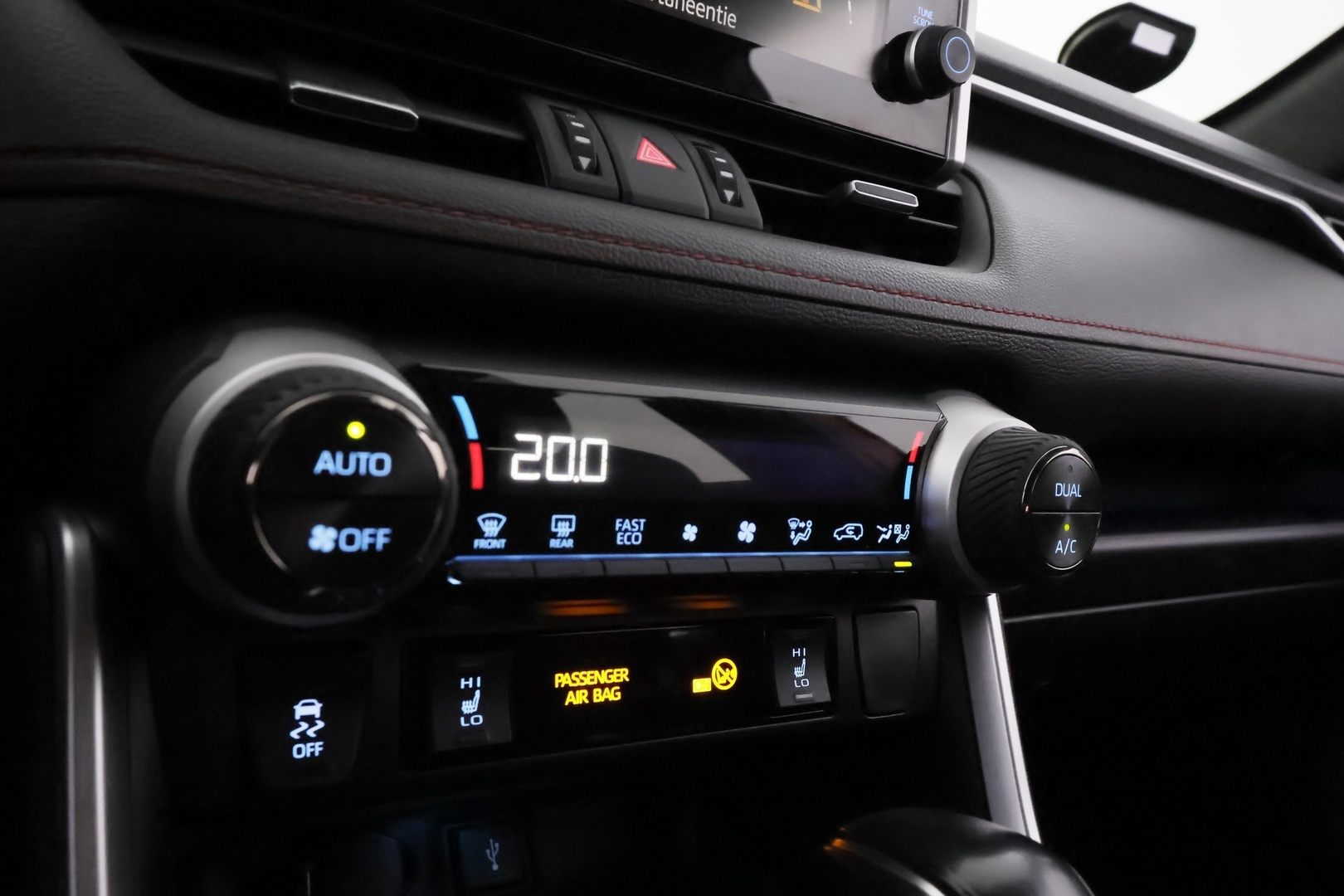 TOYOTA RAV4 Plug-in 2021