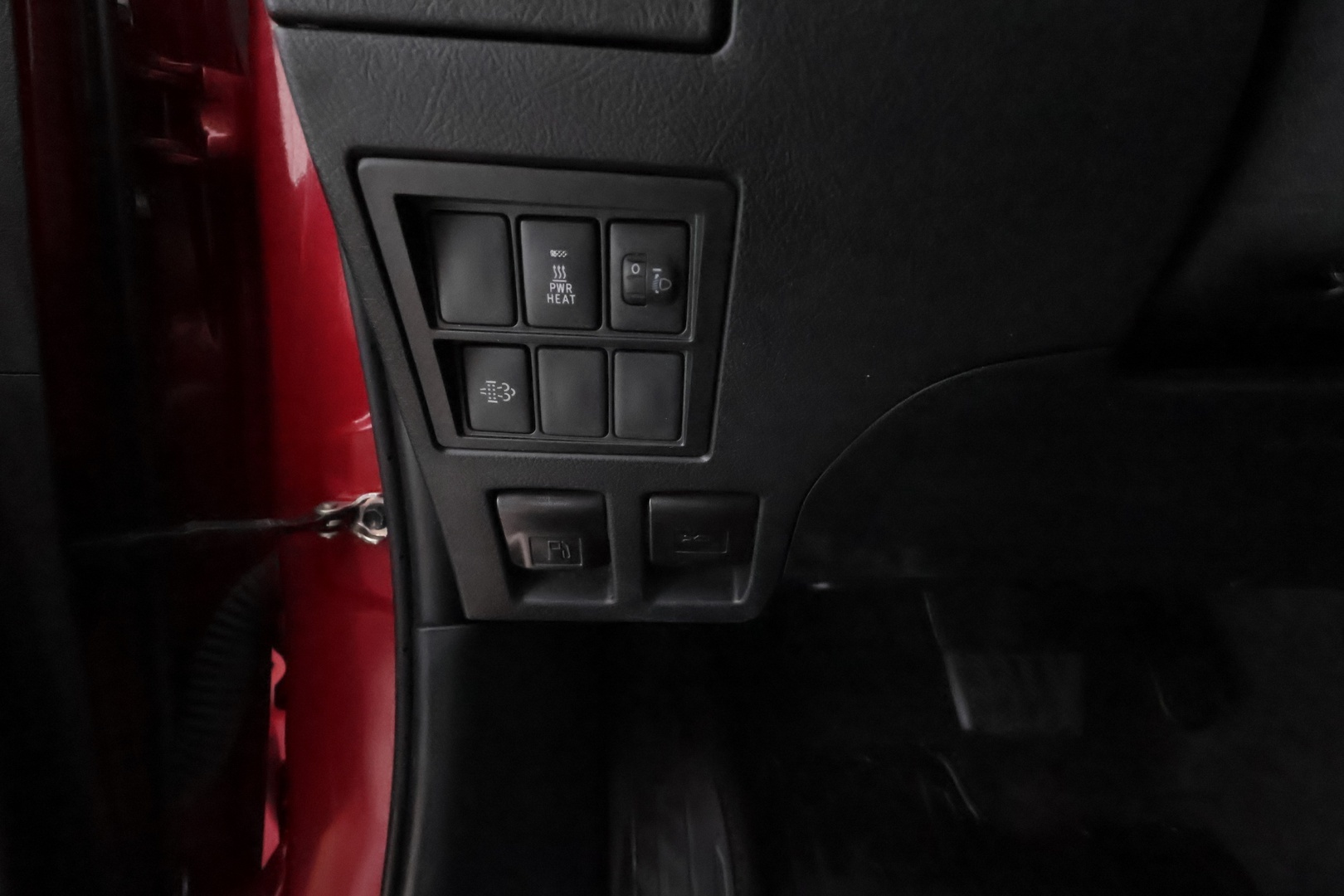 TOYOTA Hilux 2024