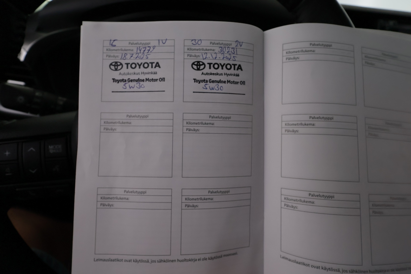 TOYOTA Hilux 2024