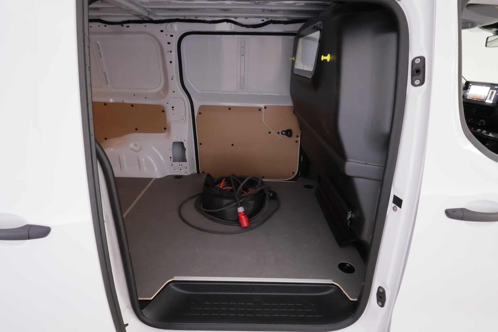 TOYOTA Proace 2025