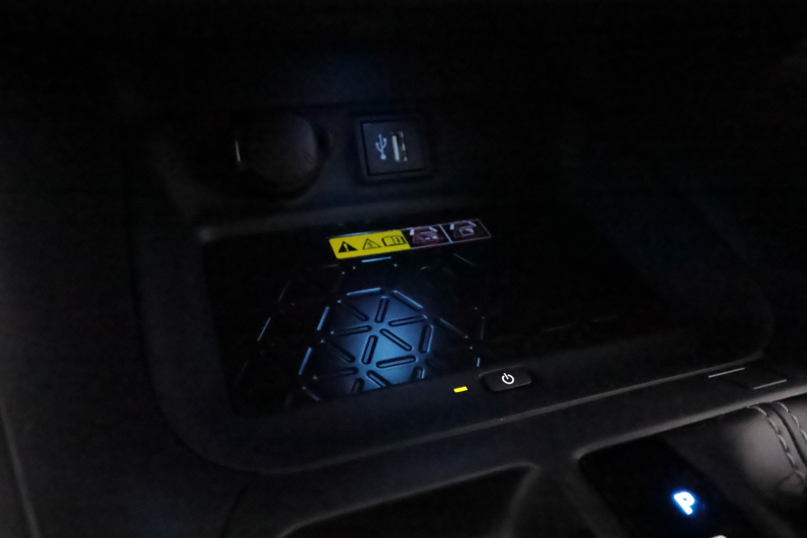 TOYOTA RAV4 25
