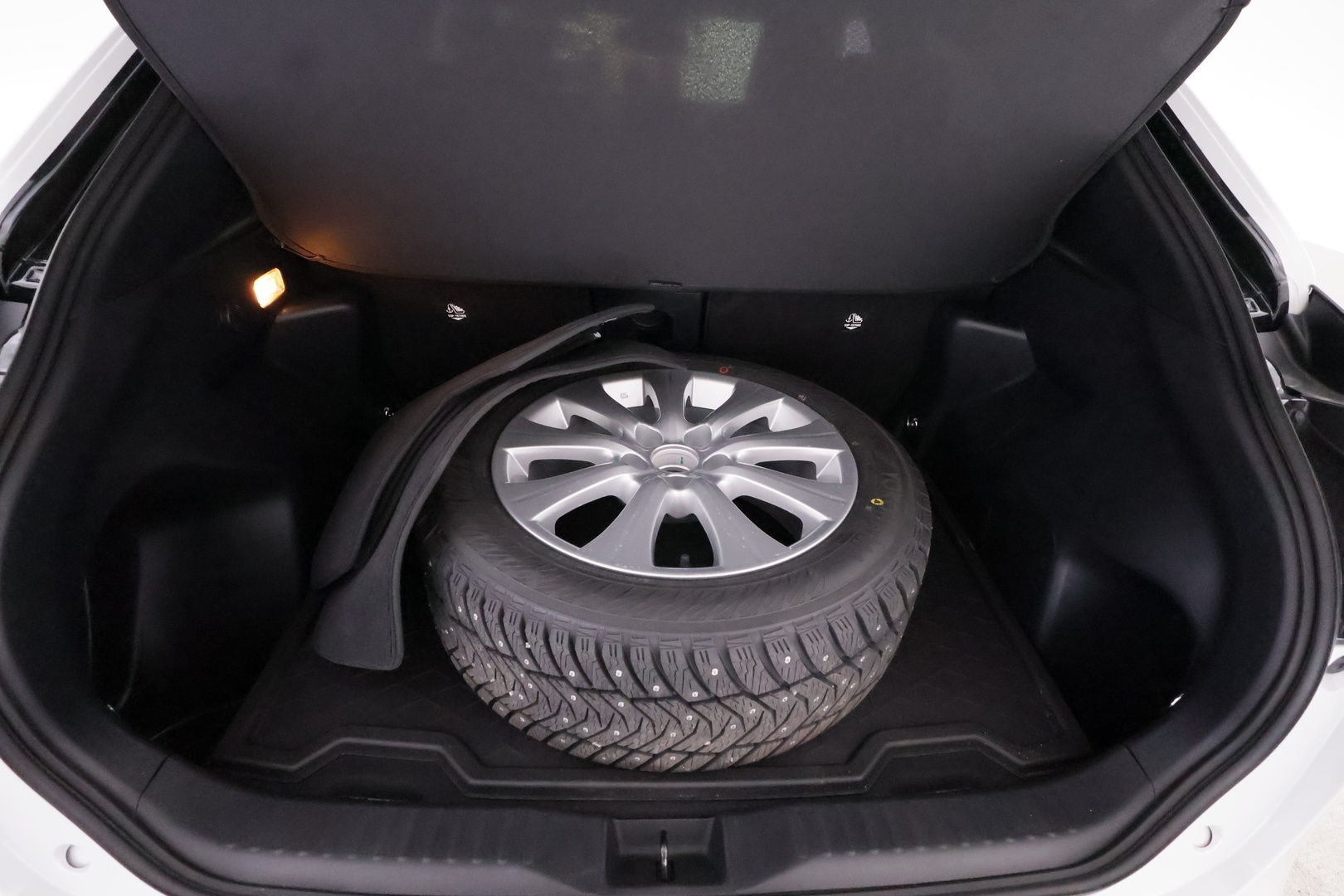 TOYOTA Yaris Cross 2022