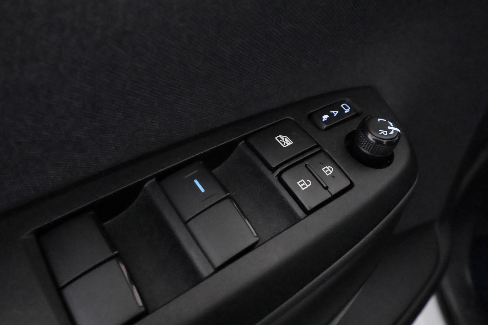 TOYOTA Yaris Cross 2022