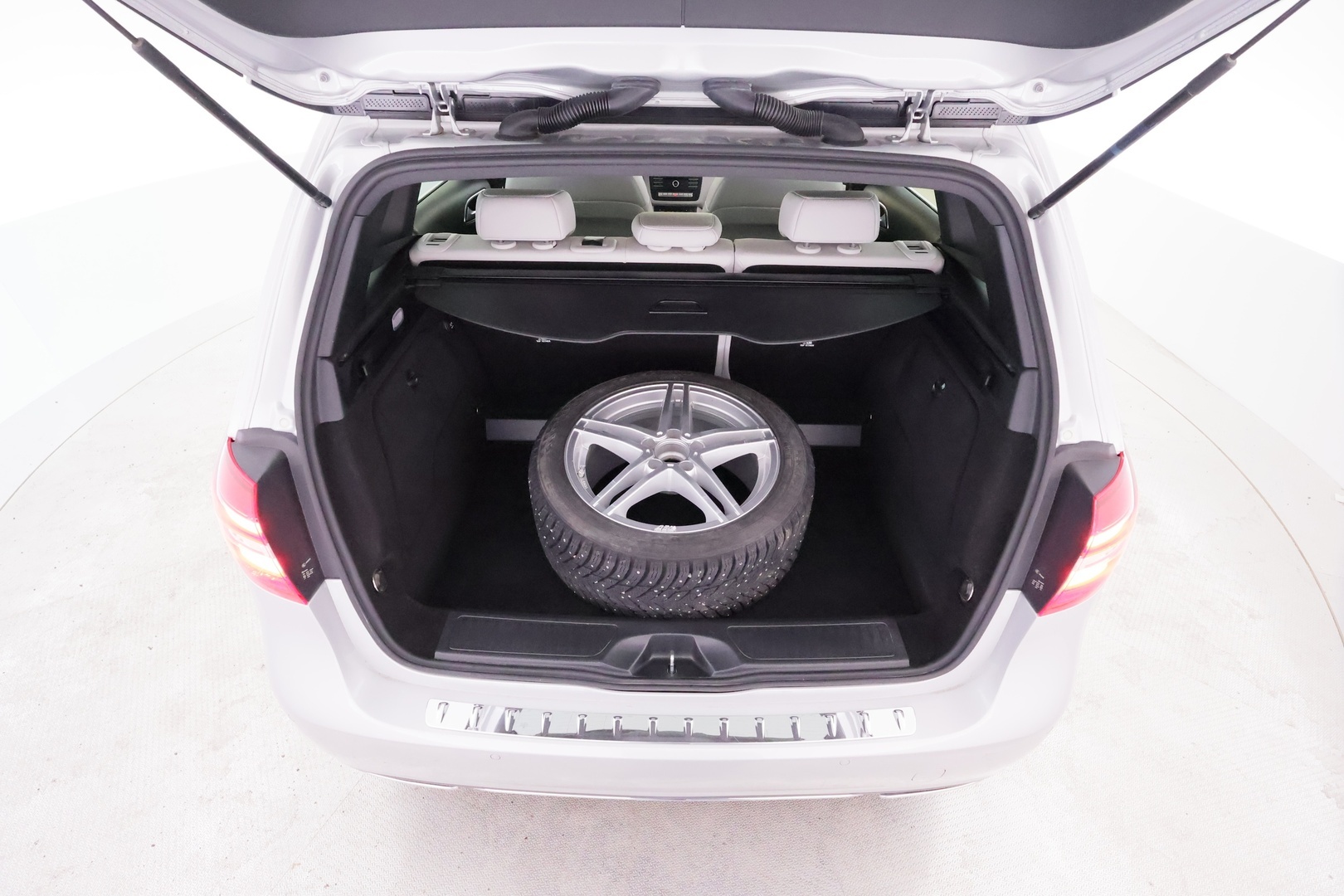 MERCEDES-BENZ B 2015