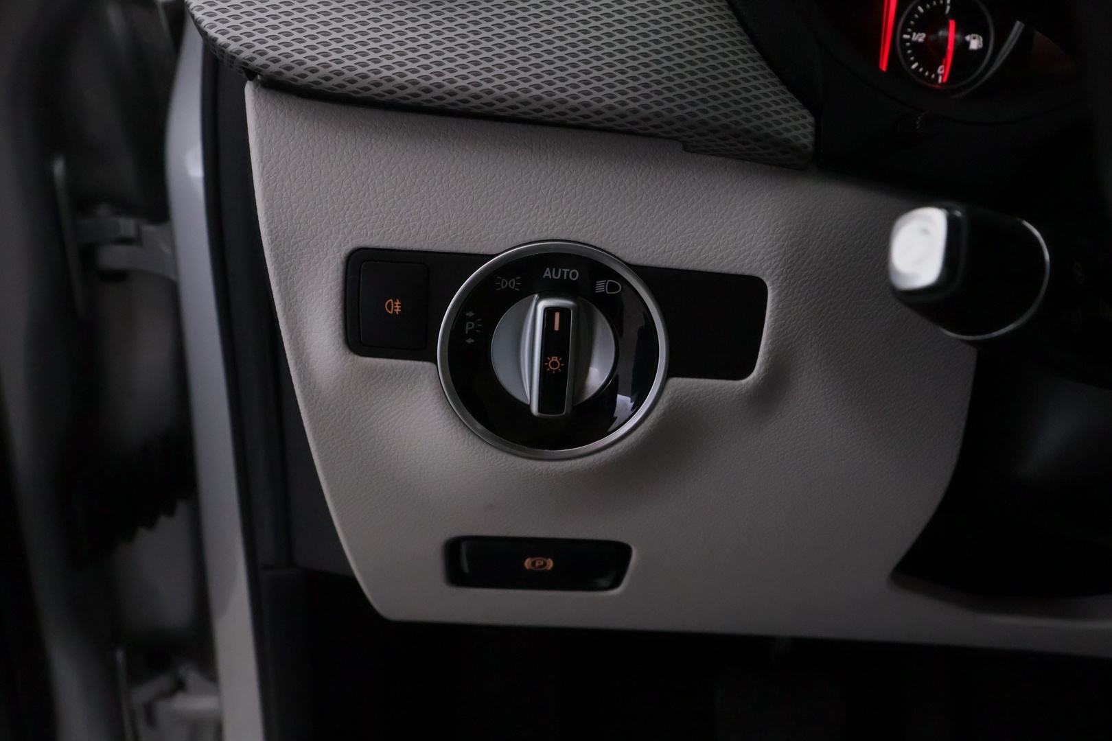 MERCEDES-BENZ B 2015