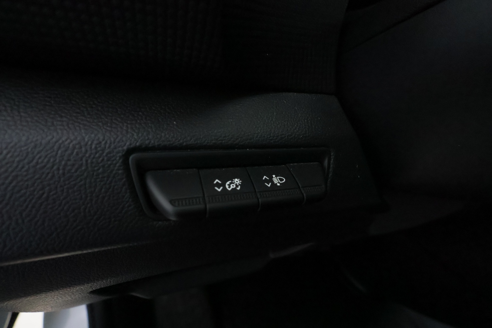 NISSAN Primastar 2023