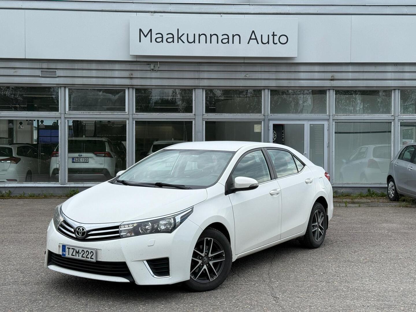 TOYOTA Corolla 2014