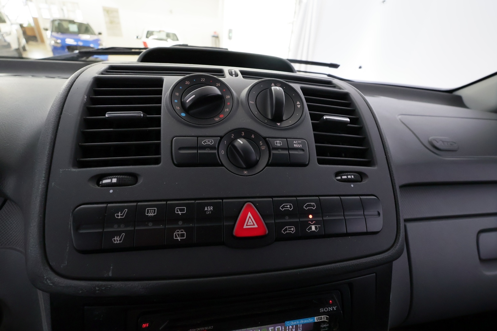 MERCEDES-BENZ Vito 2009