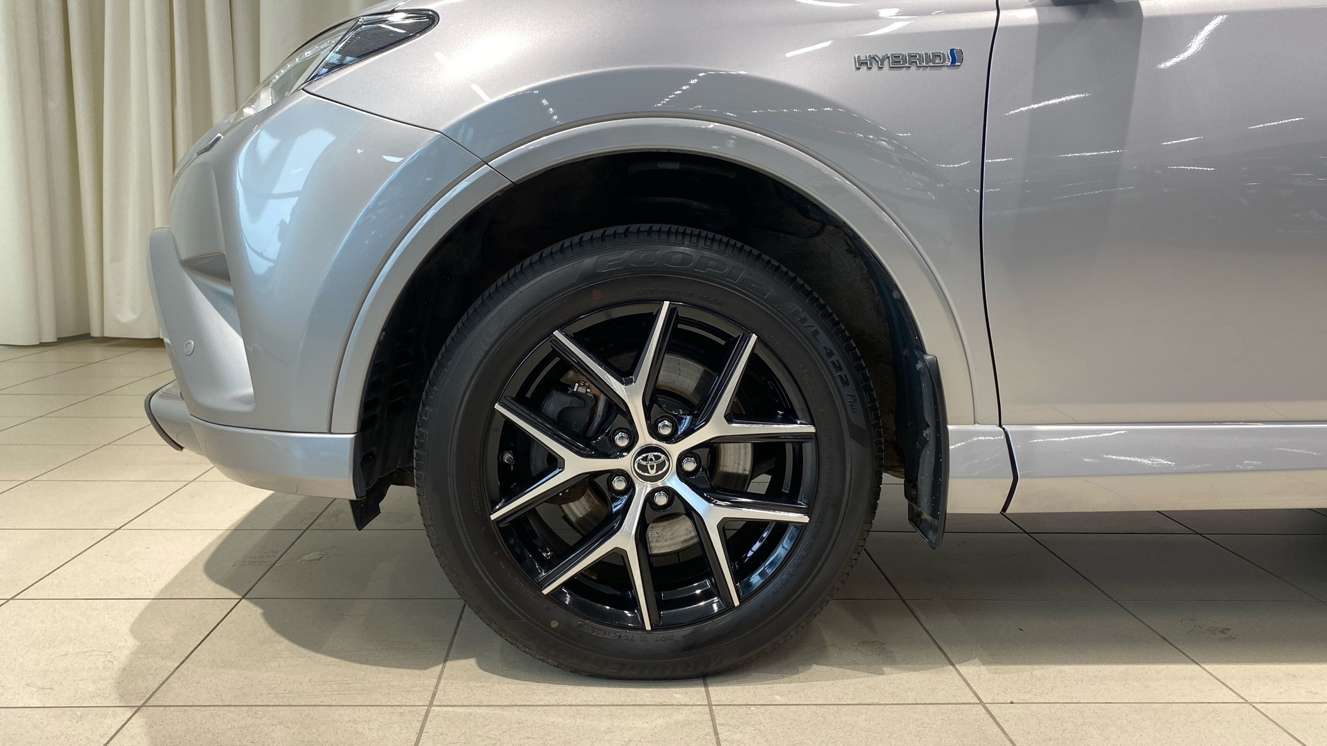 TOYOTA RAV4 2018