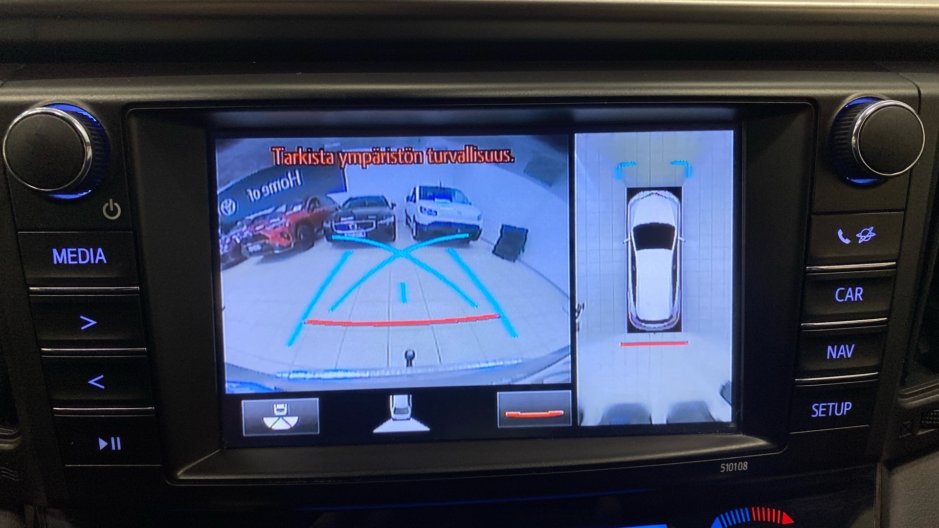 TOYOTA RAV4 2018