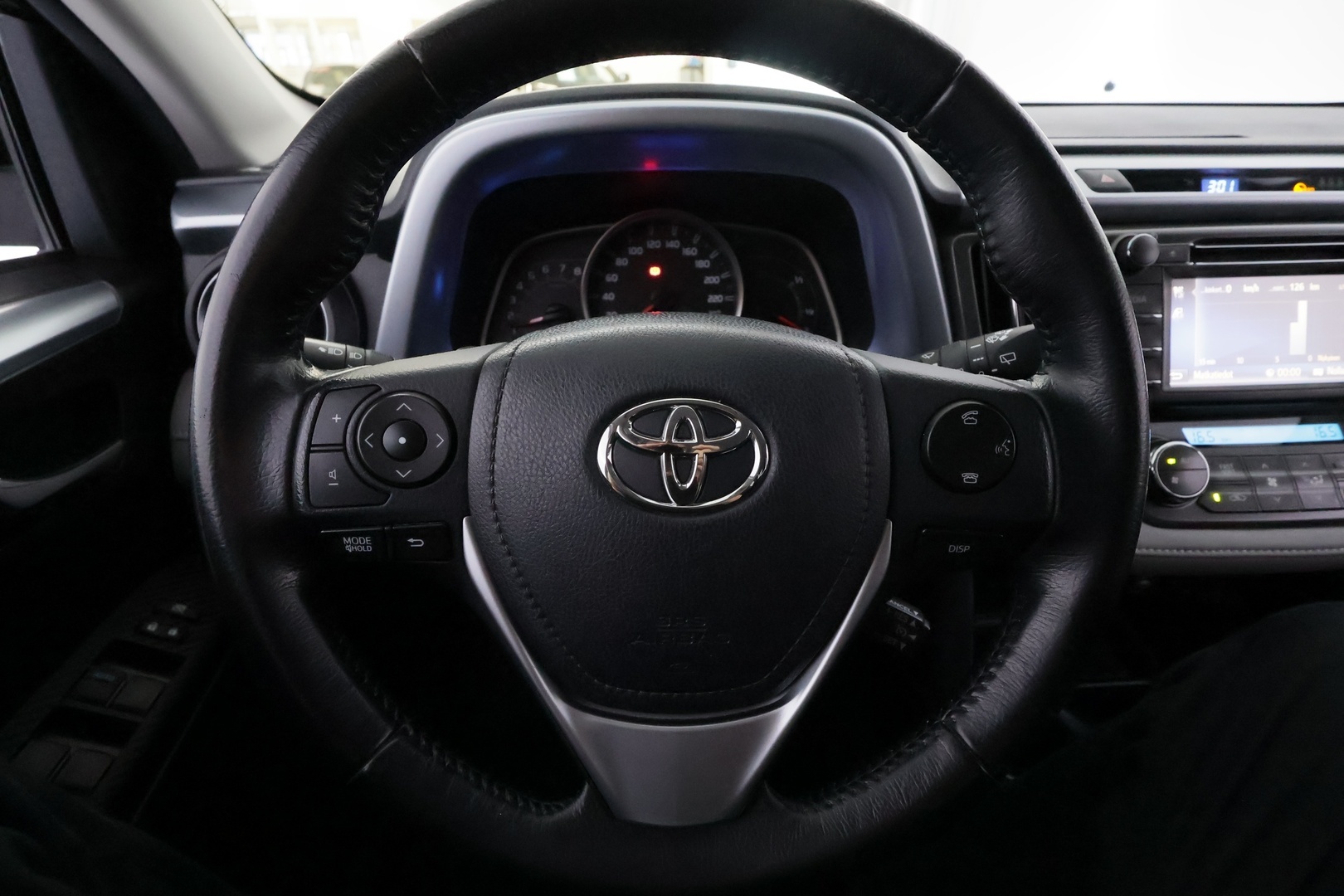 TOYOTA RAV4 2015