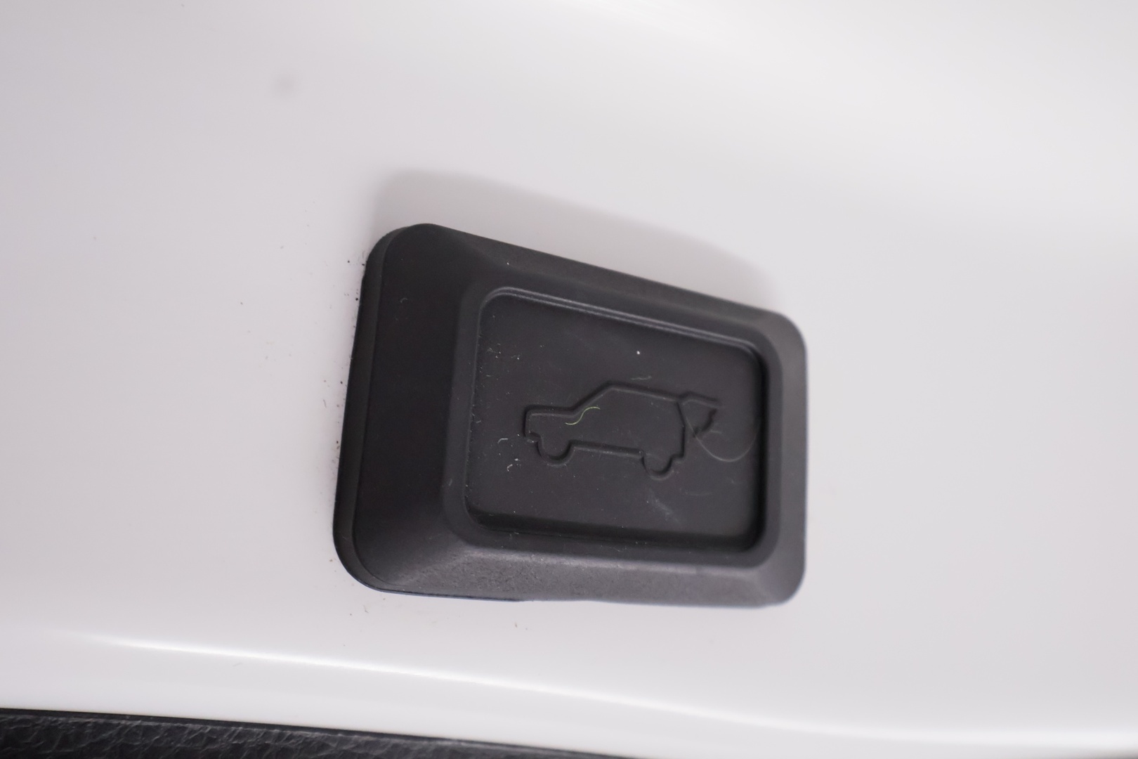TOYOTA RAV4 16