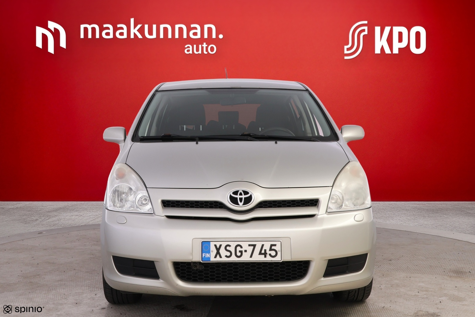 TOYOTA Corolla Verso 2005
