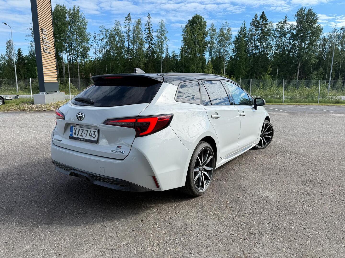 TOYOTA COROLLA 2023