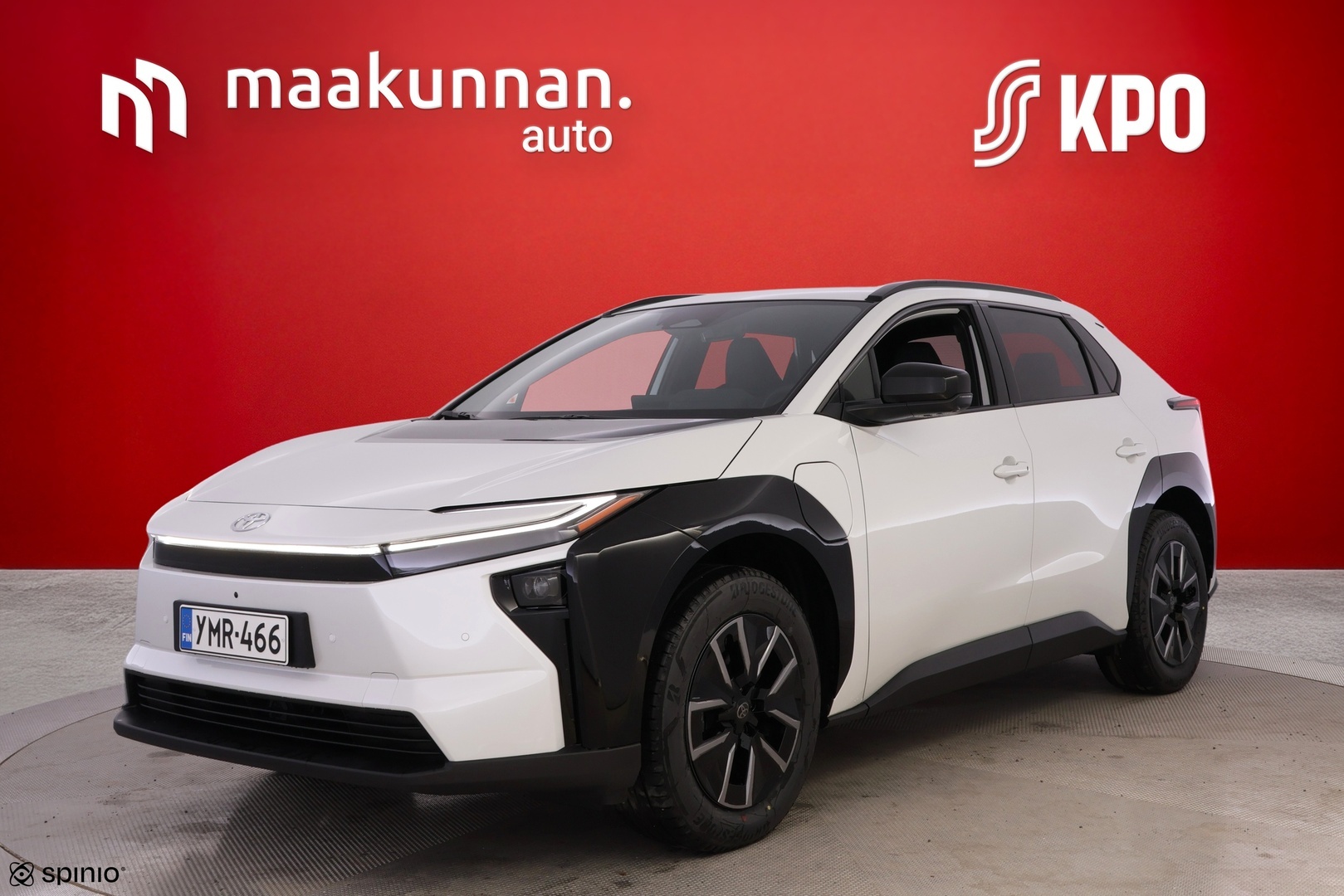 TOYOTA bZ4X 1