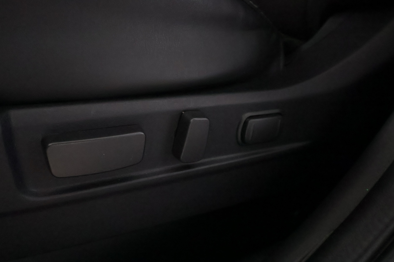 MITSUBISHI Outlander PHEV 2021