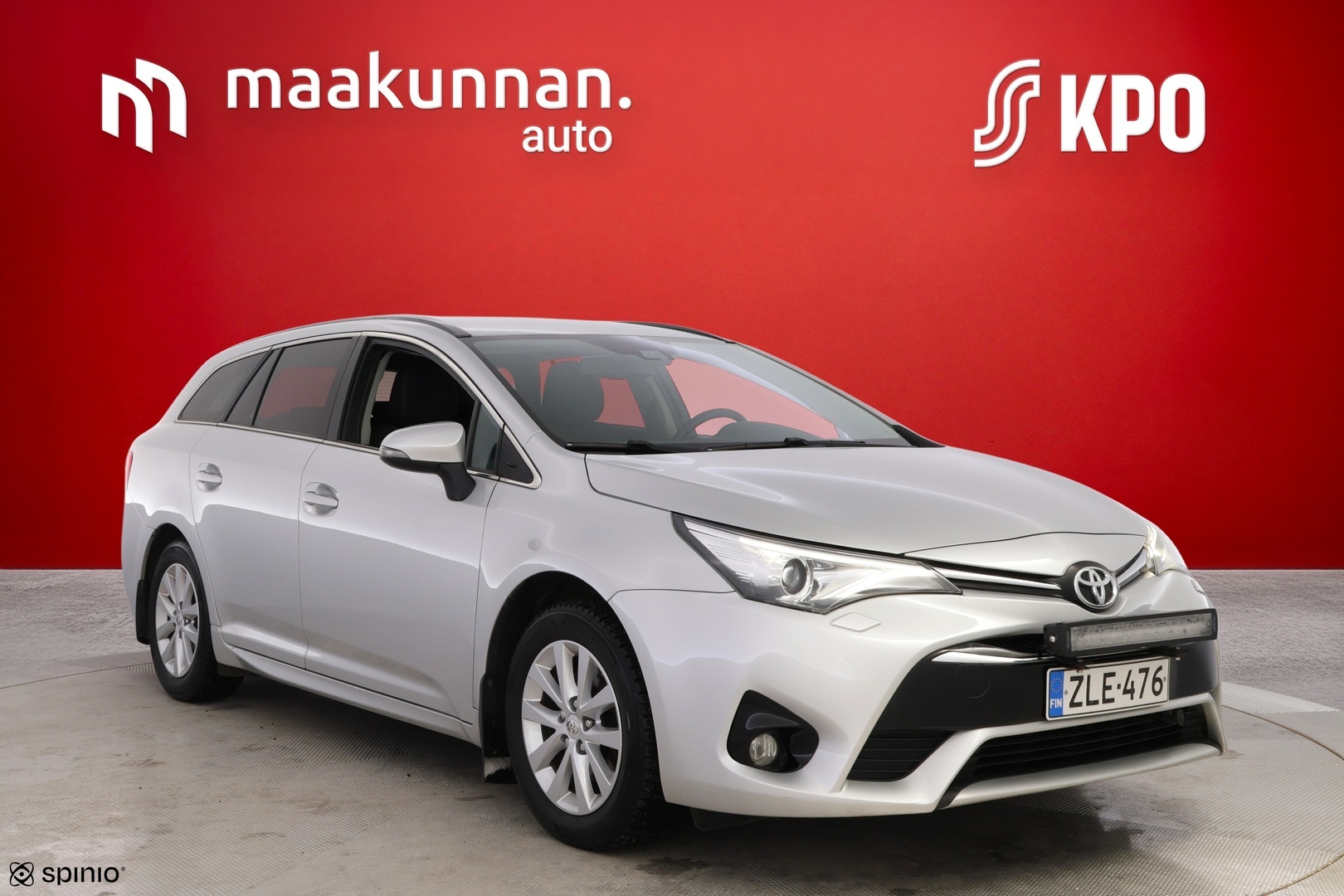 TOYOTA Avensis 2016