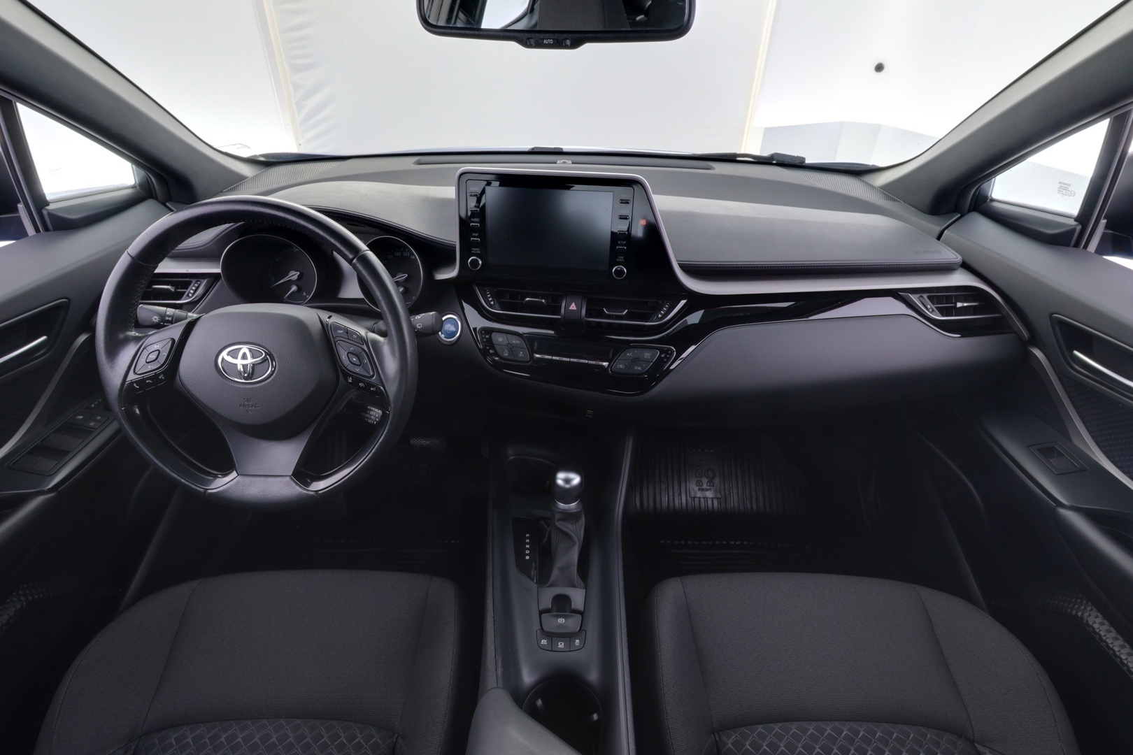 TOYOTA C-HR 2020