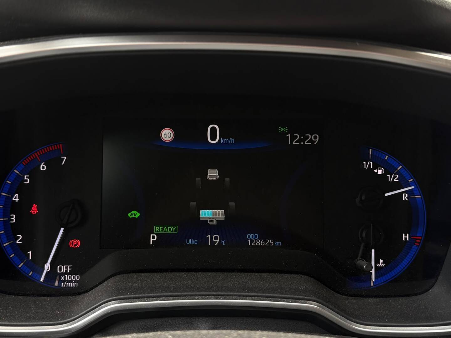 TOYOTA Corolla 2021